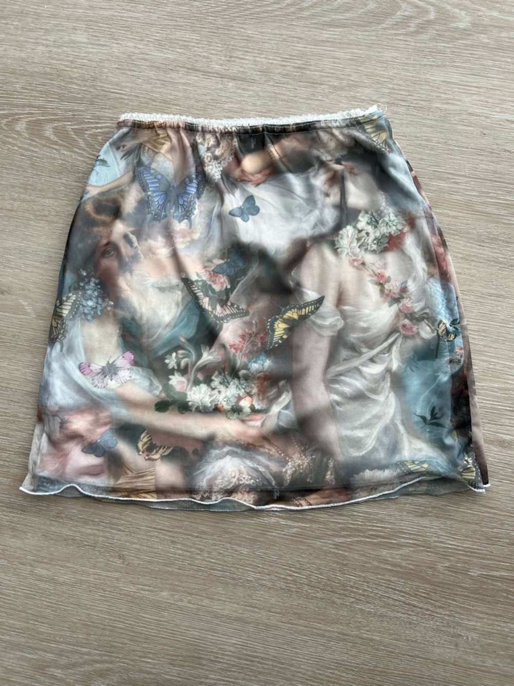 PrettyLittleThing Mini Skirt in Multitone Butterfly Print